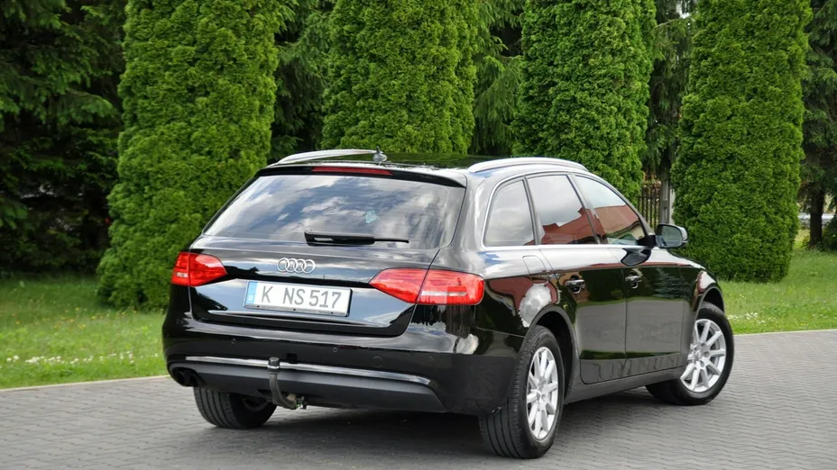 AUDI A4 -