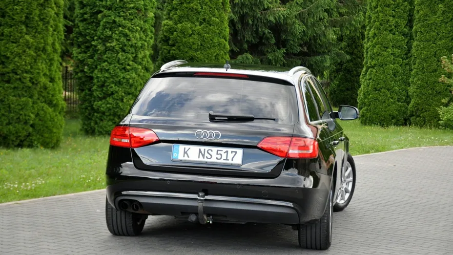 AUDI A4 -