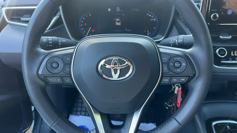 TOYOTA Corolla -