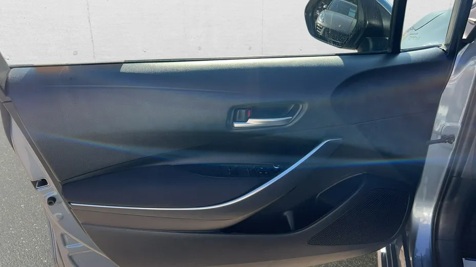 TOYOTA Corolla -