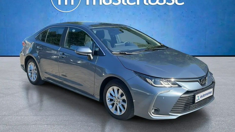 TOYOTA Corolla -