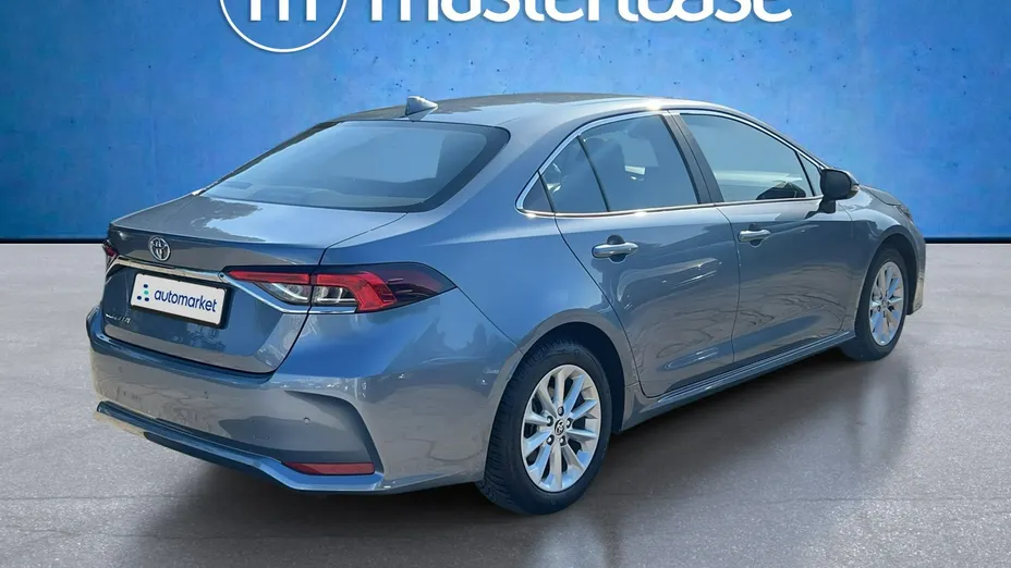 TOYOTA Corolla -