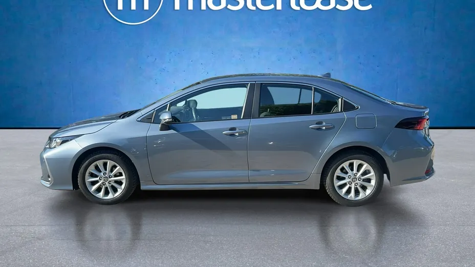 TOYOTA Corolla -