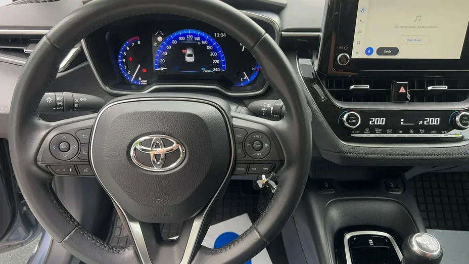 TOYOTA Corolla -