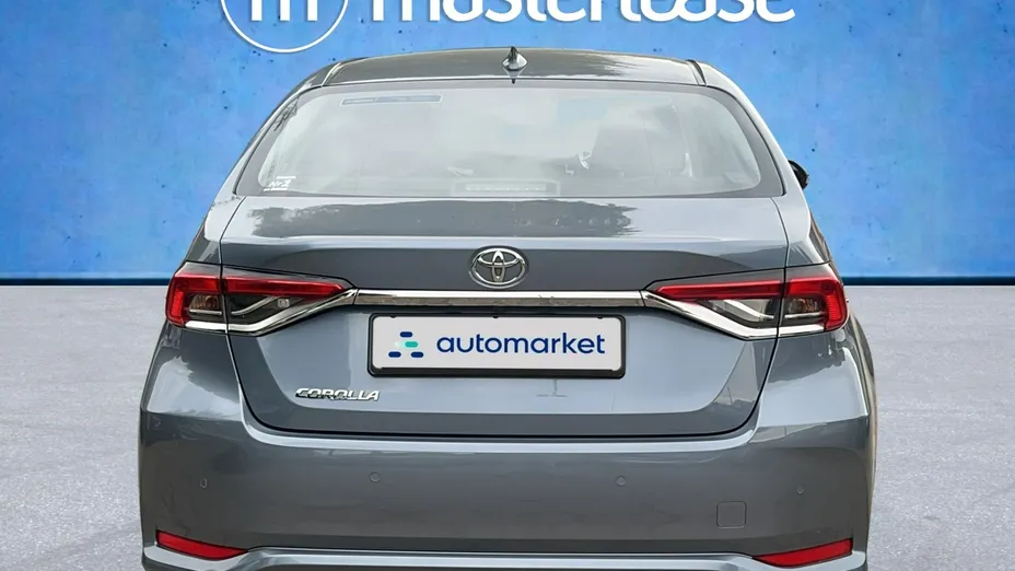 TOYOTA Corolla -