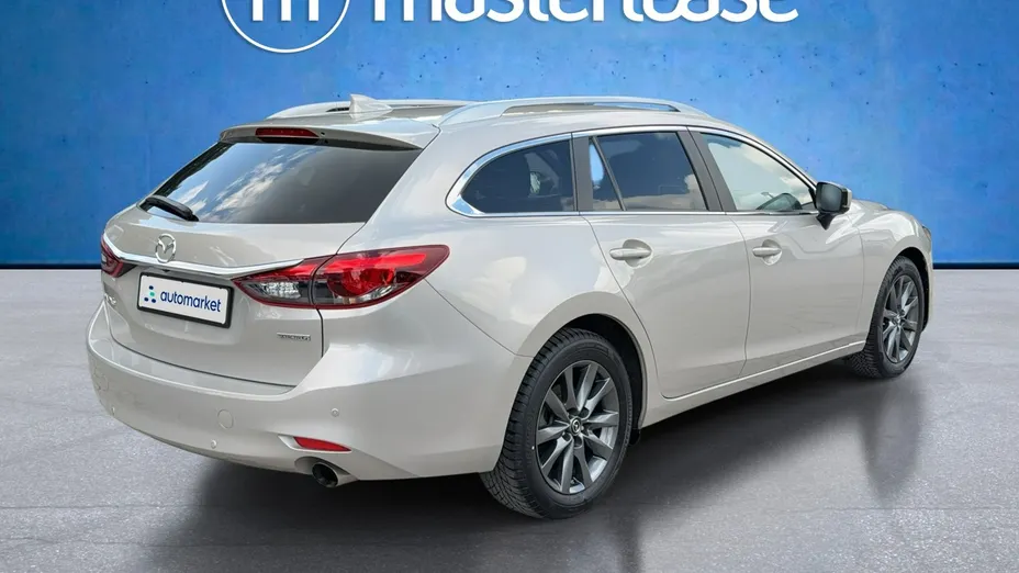 MAZDA 6 -