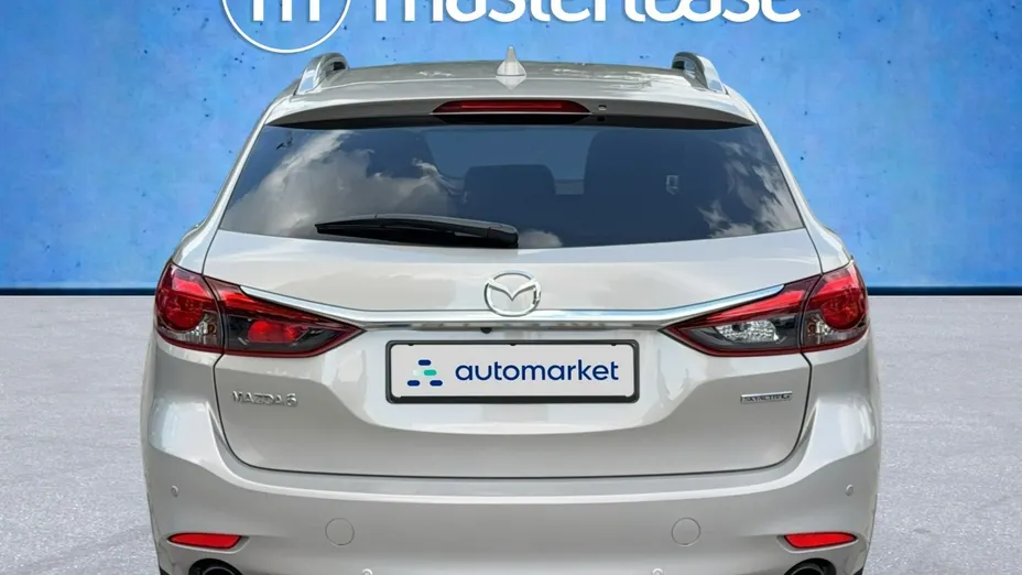 MAZDA 6 -