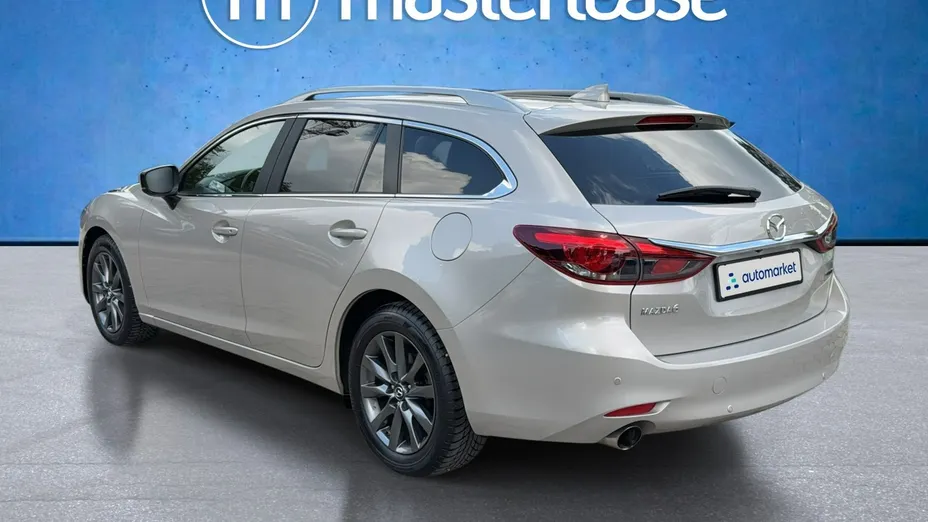 MAZDA 6 -
