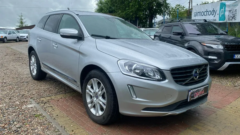 VOLVO XC60 -