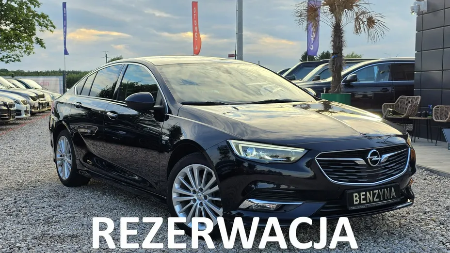 OPEL Insignia -
