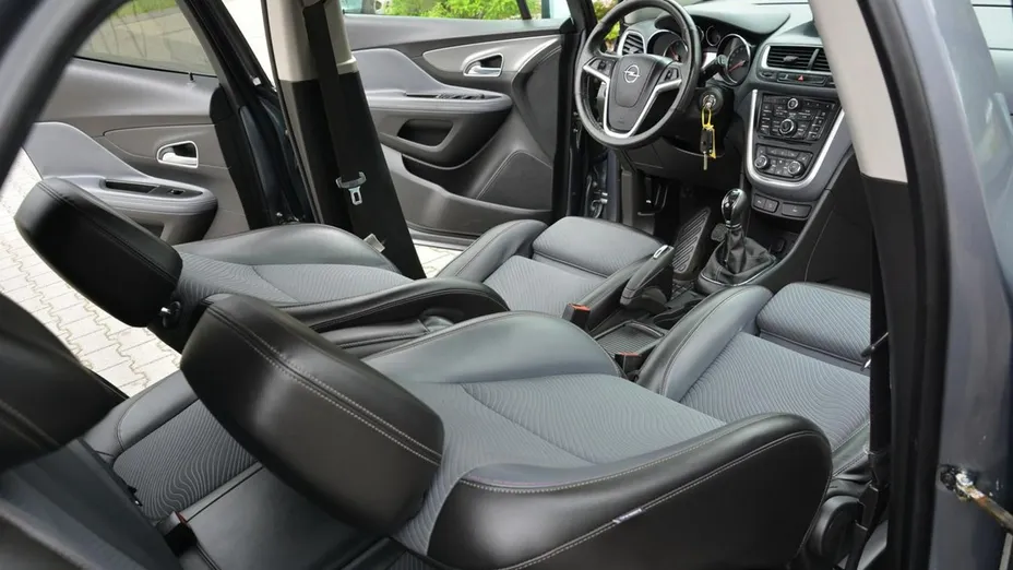 OPEL Mokka -