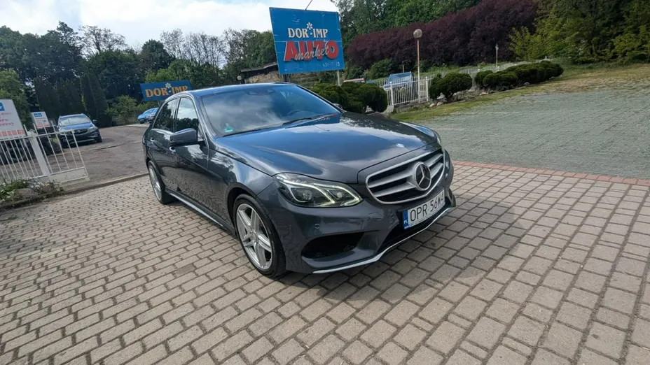 MERCEDES-BENZ E Klasa -