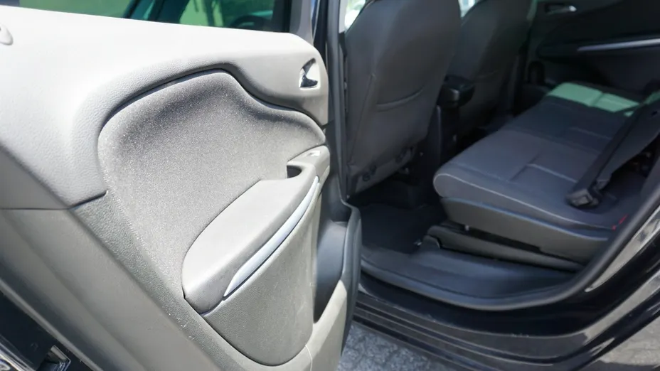 OPEL Zafira -