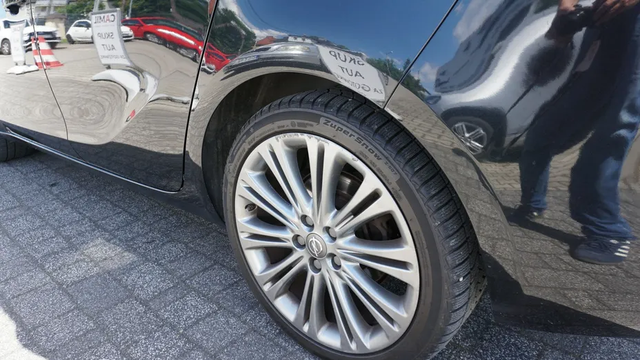 OPEL Zafira -