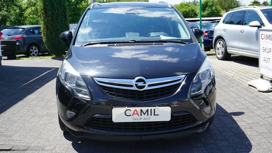 OPEL Zafira -