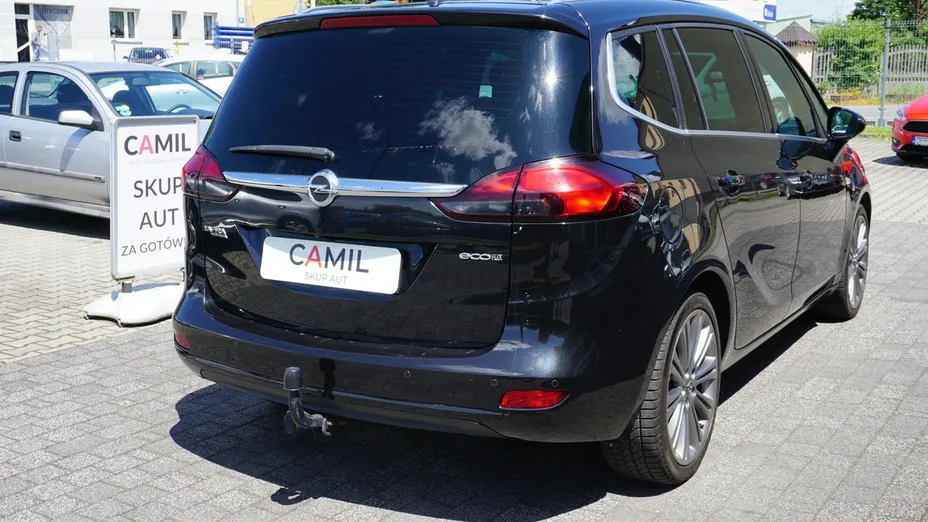 OPEL Zafira -