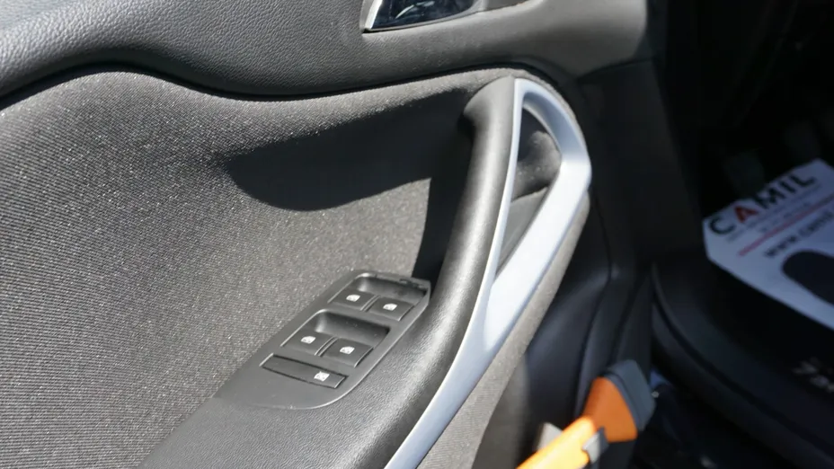 OPEL Zafira -
