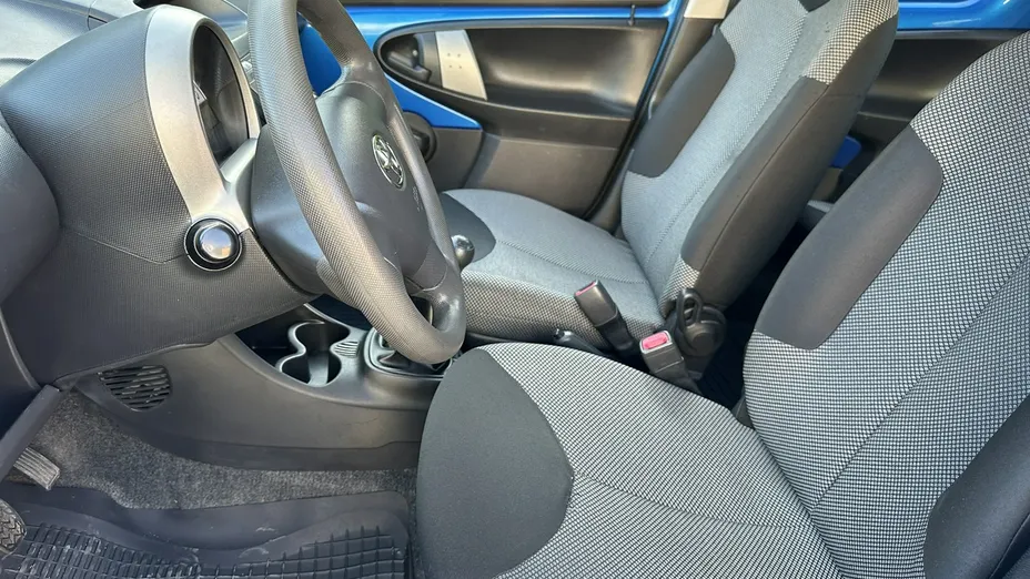 TOYOTA Aygo -