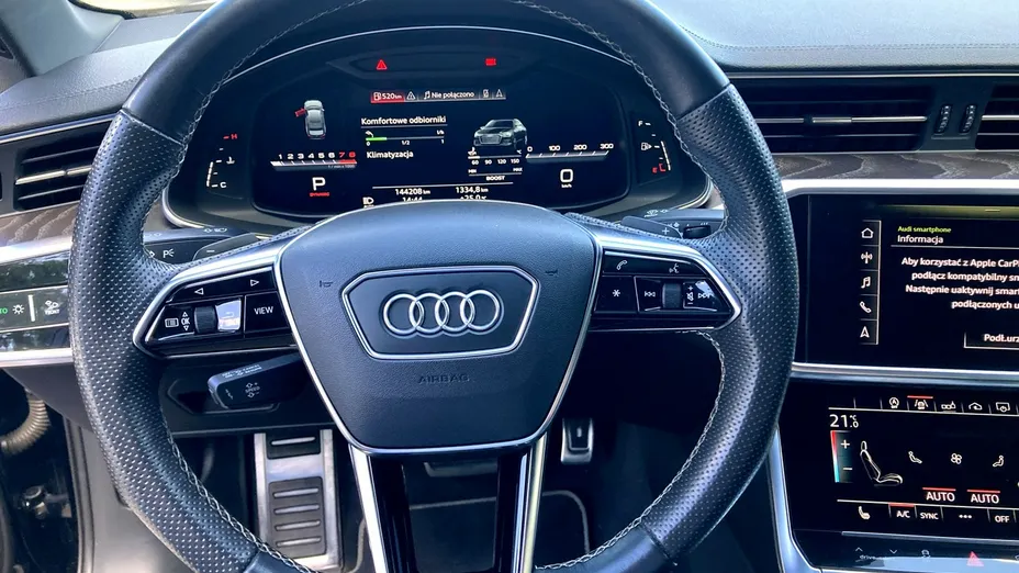 AUDI A6 -