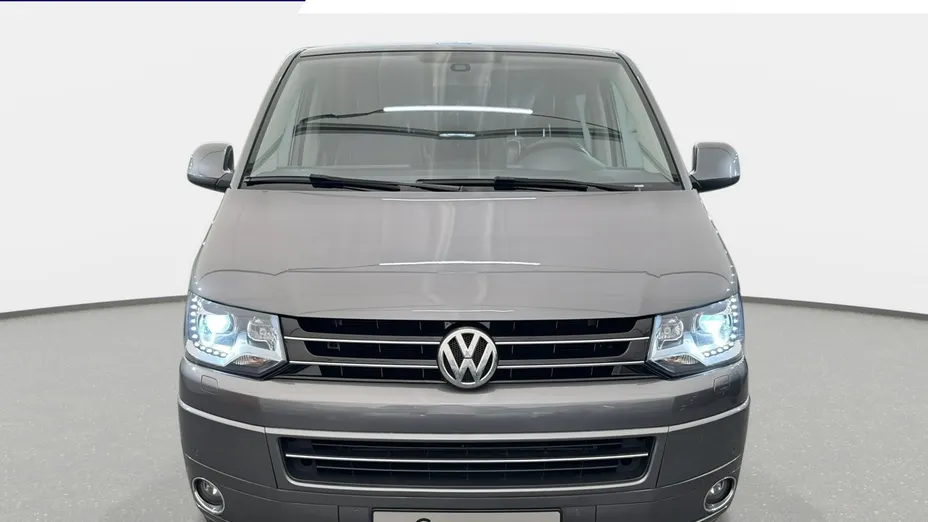 VOLKSWAGEN Multivan -