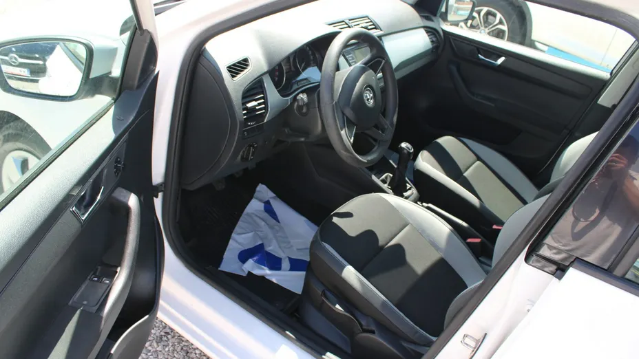 SKODA Fabia -