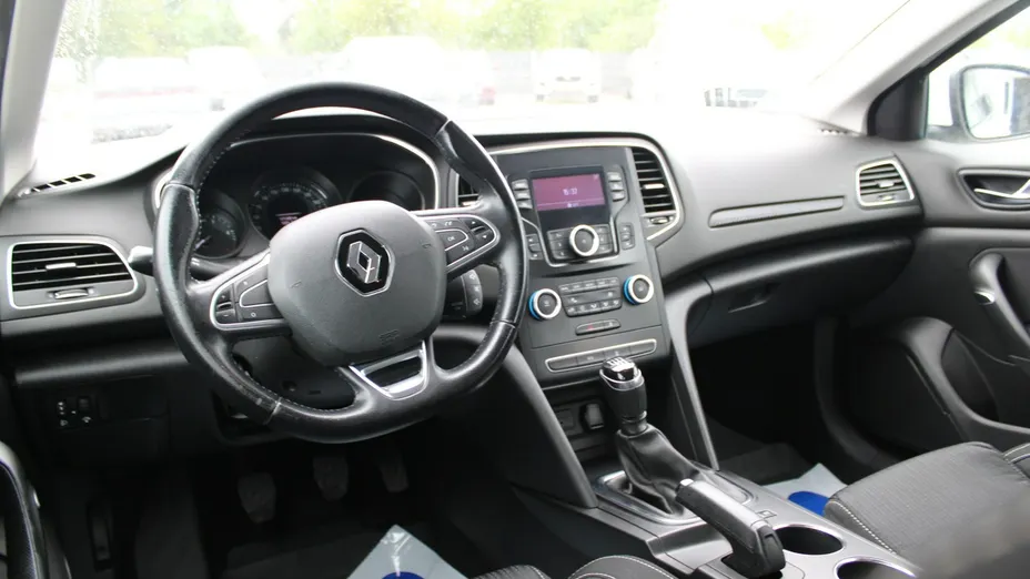 RENAULT Megane -