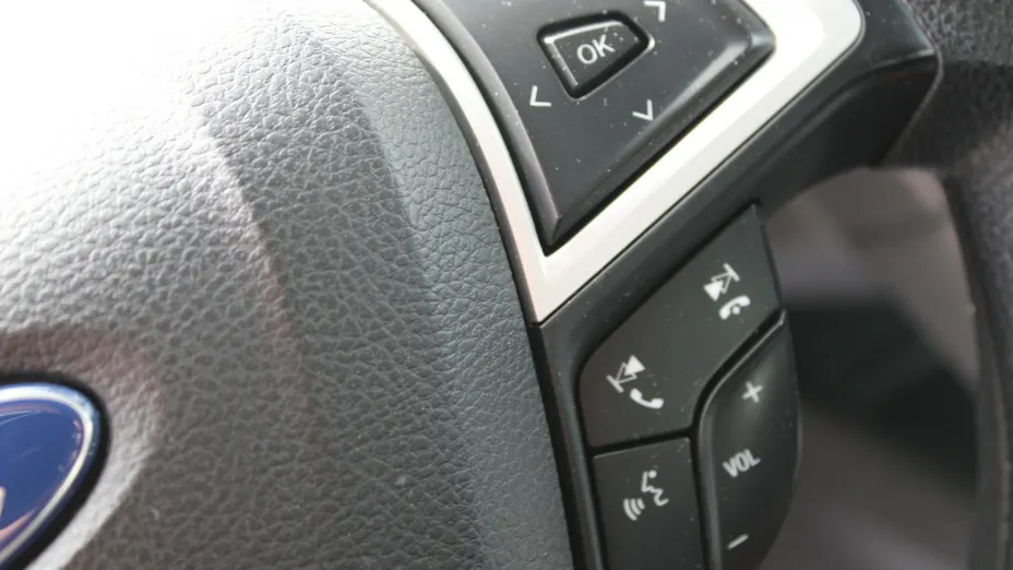 FORD Mondeo -