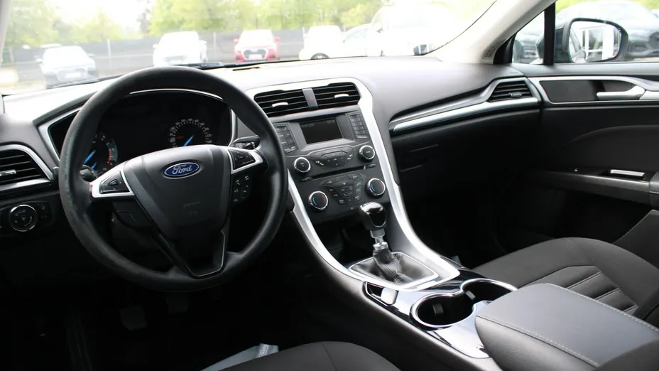 FORD Mondeo -