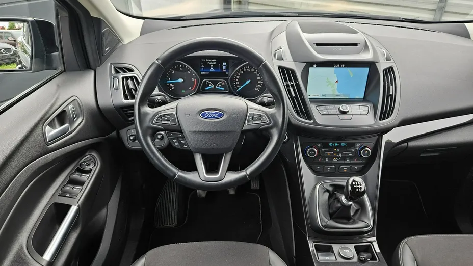 FORD Kuga -