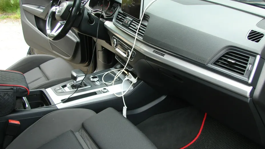 AUDI Q5 -