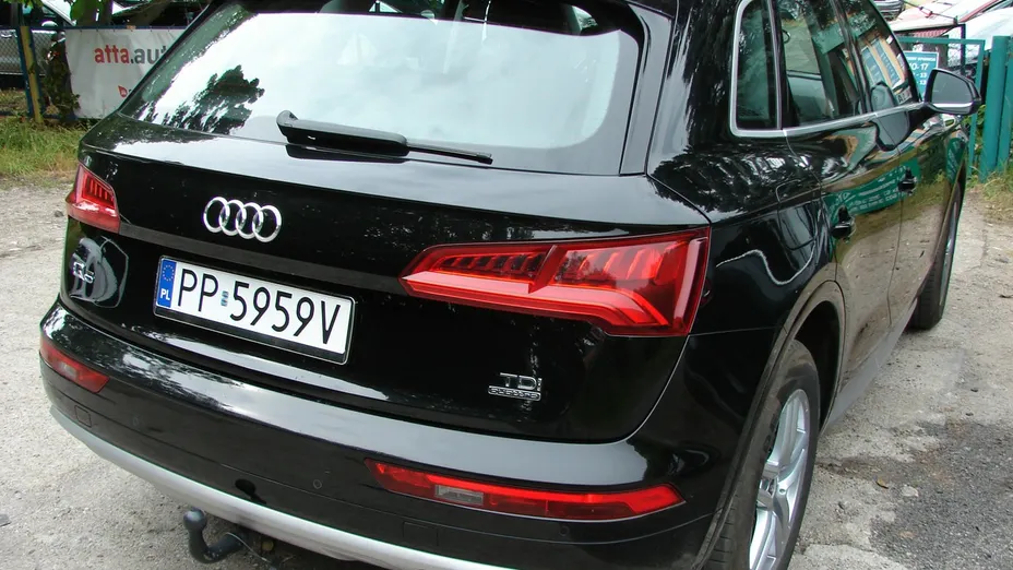AUDI Q5 -
