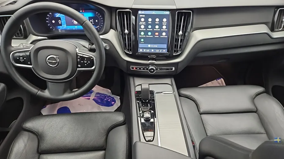 VOLVO XC60 -