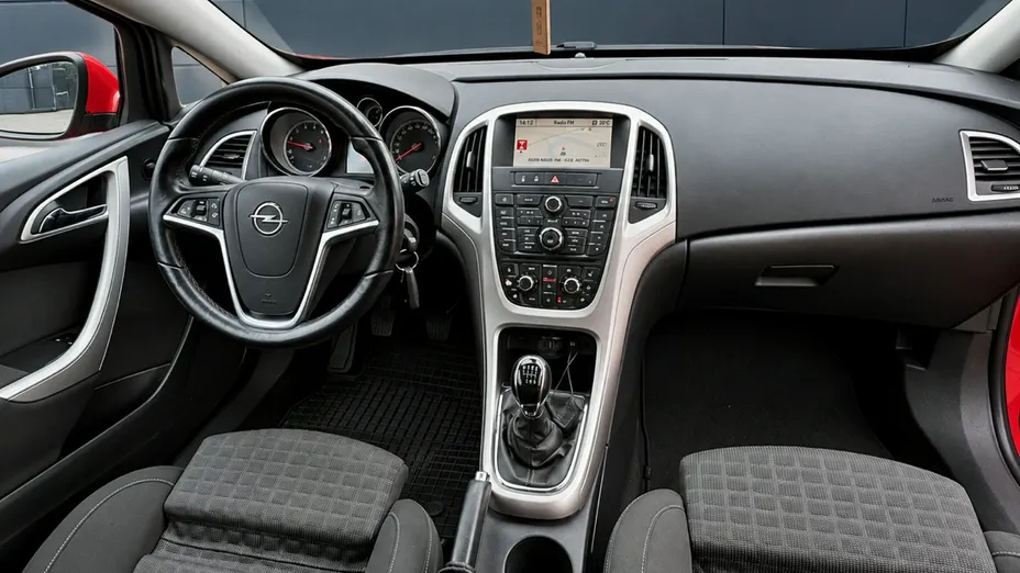 OPEL Astra -