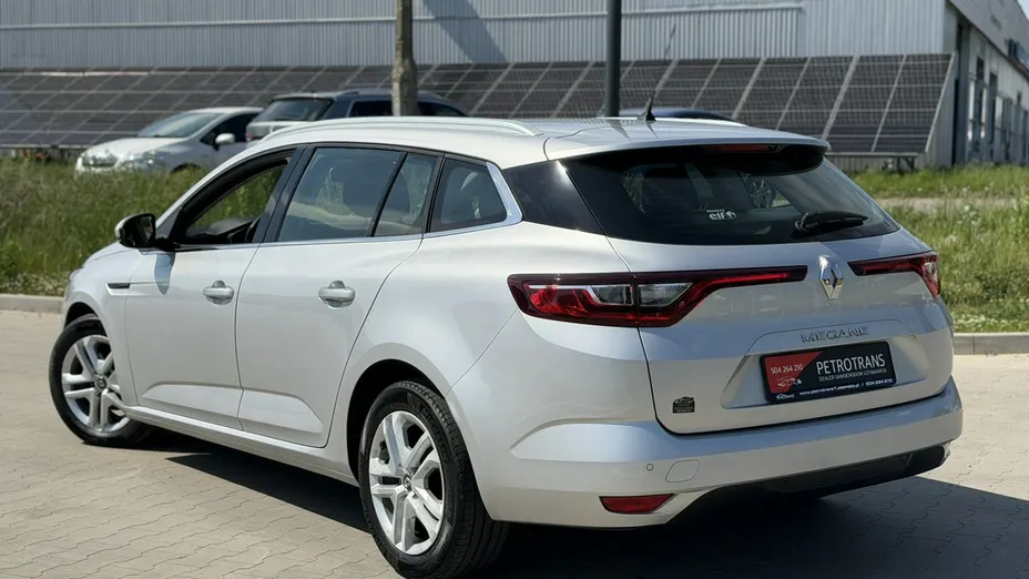 RENAULT Megane -