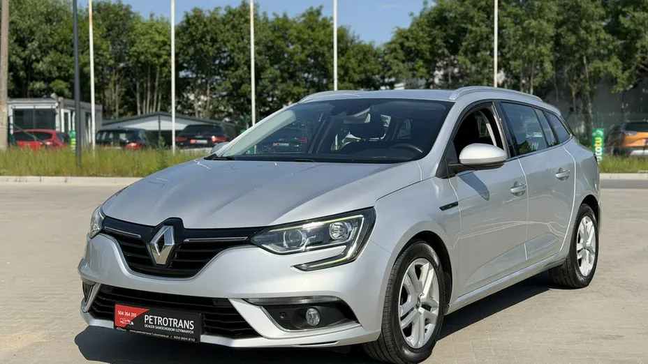 RENAULT Megane -