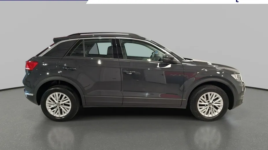 VOLKSWAGEN T-ROC -