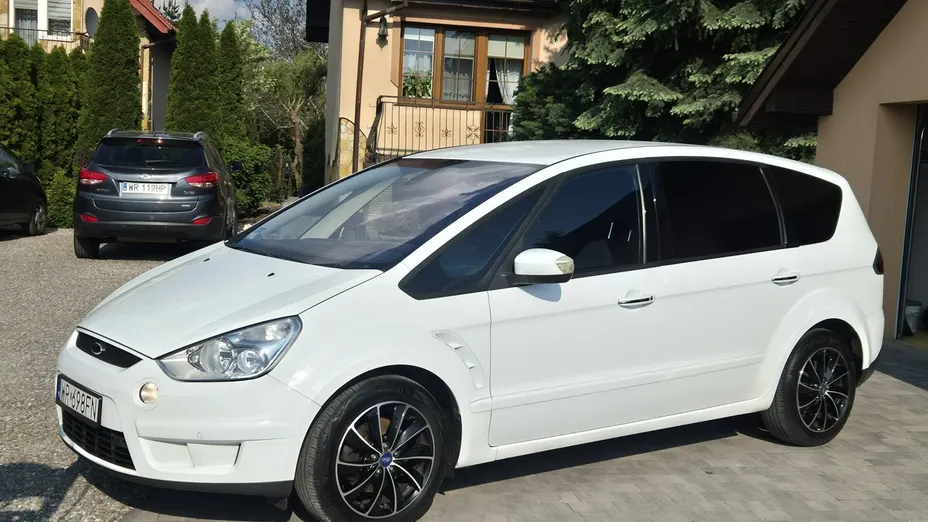 FORD S-MAX -