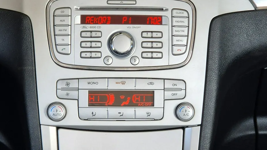 FORD S-MAX -