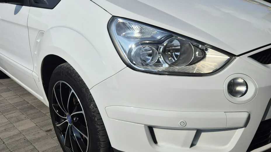FORD S-MAX -