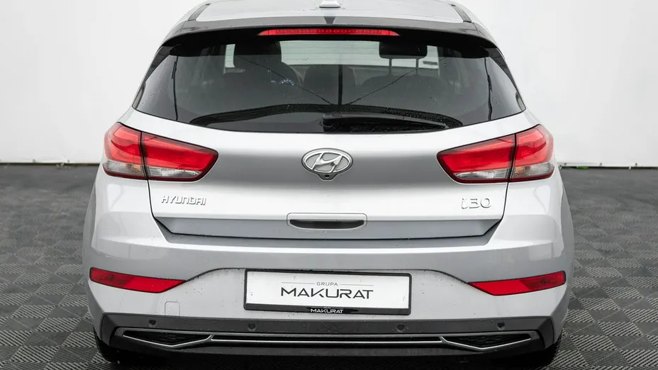 HYUNDAI i30 -