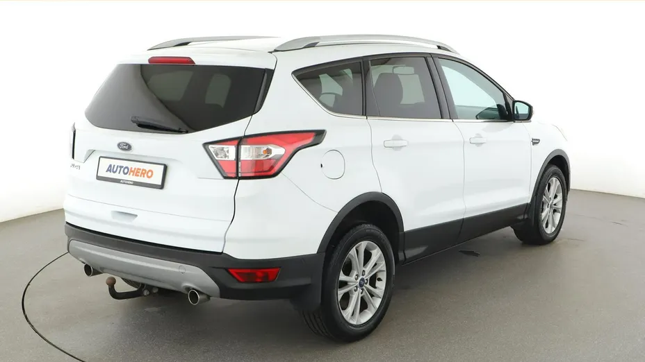 FORD Kuga -