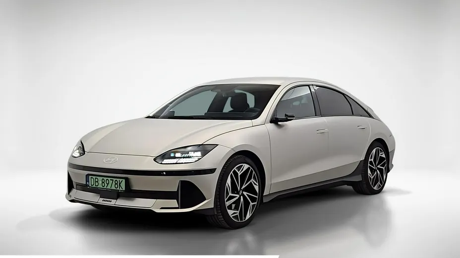 HYUNDAI Ioniq 6 -