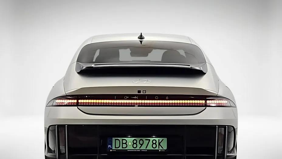 HYUNDAI Ioniq 6 -