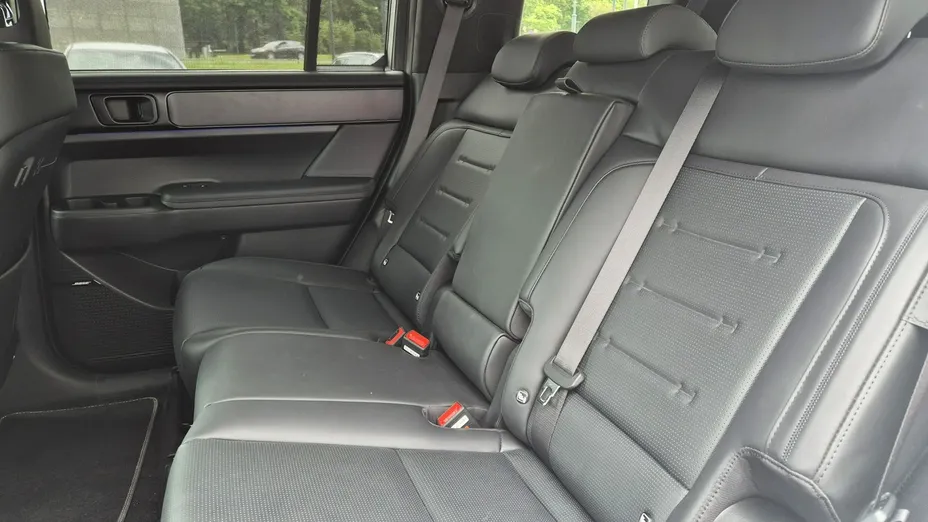 HYUNDAI Santa Fe -