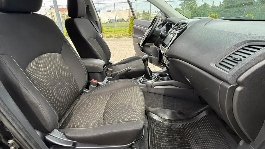 MITSUBISHI ASX -