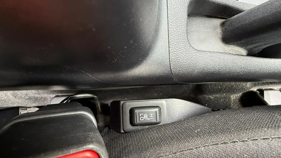 MITSUBISHI ASX -