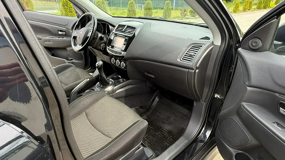 MITSUBISHI ASX -