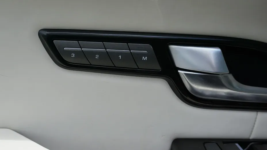 LAND ROVER Range Rover Evoque -