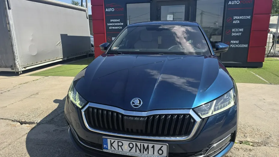SKODA Octavia -