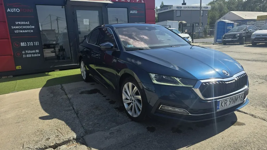 SKODA Octavia -